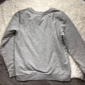 H&M Shirts & Tops - H&M Girls Sparkly Crew Neck Sweatshirt 8-10 H&M Shirts & Tops - H&M Girls Sparkly Crew Neck Sweatshirt 8-10